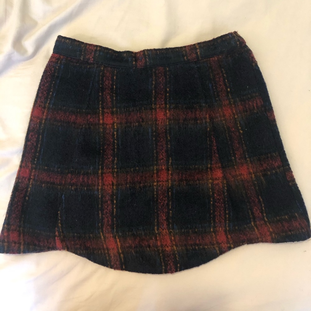 Plaid Urban Outfitters skirt